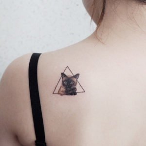 Siamese Cat Shoulder Blade Tattoo