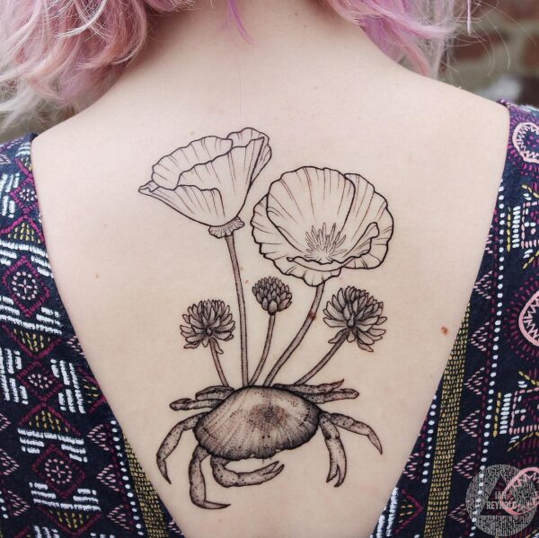 53 Captivating Zodiac Cancer Tattoos for Women that You'll ...